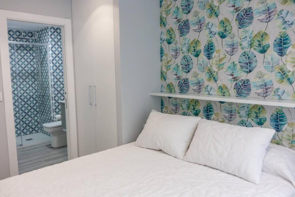 Sakura Homes Ponferrada Centro 8 Plazas Buitenkant foto